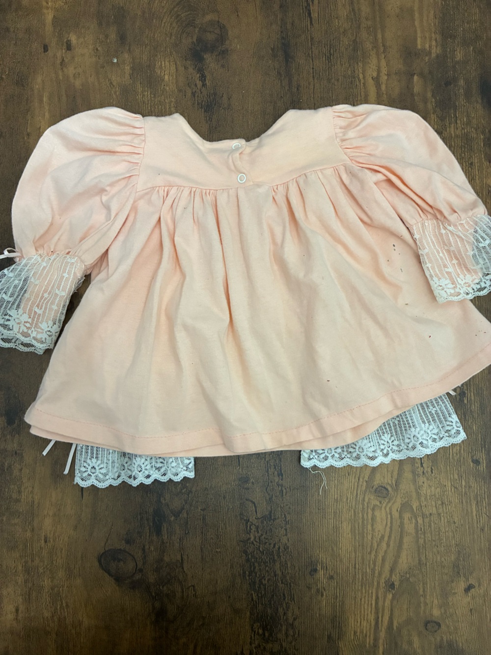 Vintage Peach Lace Baby 6 months Two Piece Outfit - Picture 8 of 9